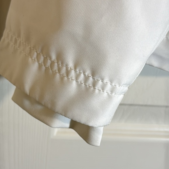 CUTTER AND BUCK BALTIMORE RAVENS WOMENS GREY CHARTER ECO LIGHT WEIGHT JACKET - Picture 2 of 8